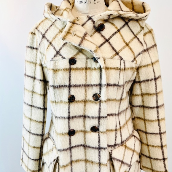 Vintage Pure Wool Peacoat - Double Breasted. - Picture 3 of 11